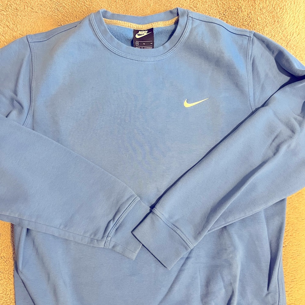 Nike crewneck sweatshirt
